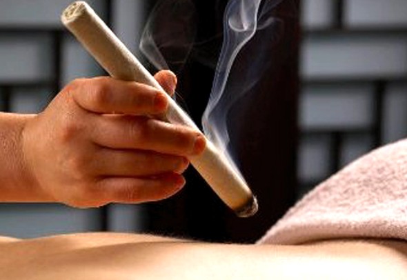 Benessum Andrea Ferioli
Shiatsu massaggio trattamento funzionale
moxibustione con sigaro artemisia